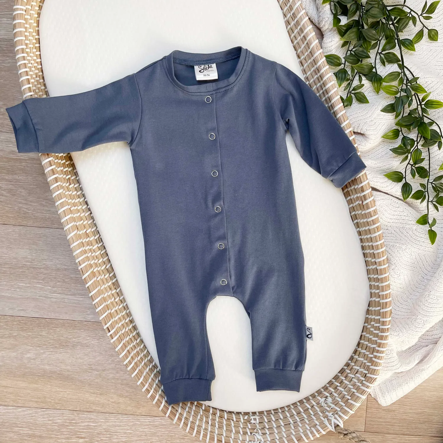 Soda Fashion Basic knoopmuts blauw baby