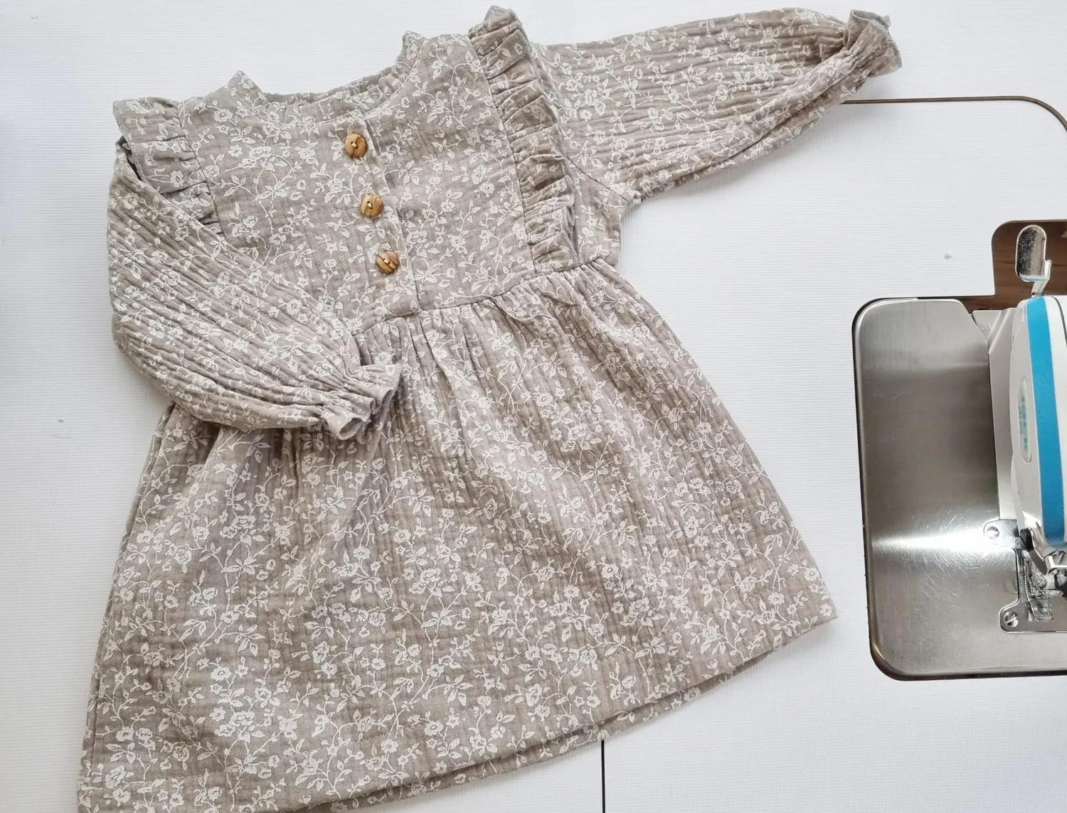 SODA FASHION Ruffle jurk baby ruches zacht