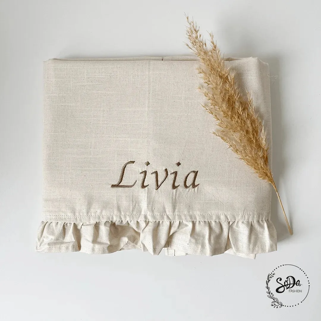 SODA FASHION Ruffle wieglaken natural met naam
