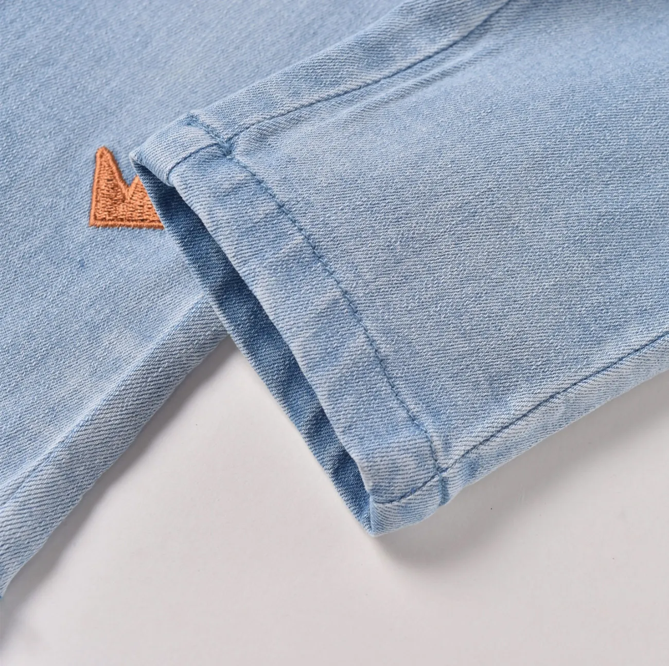 The Mompany Baylor jeans elastische band borduursel