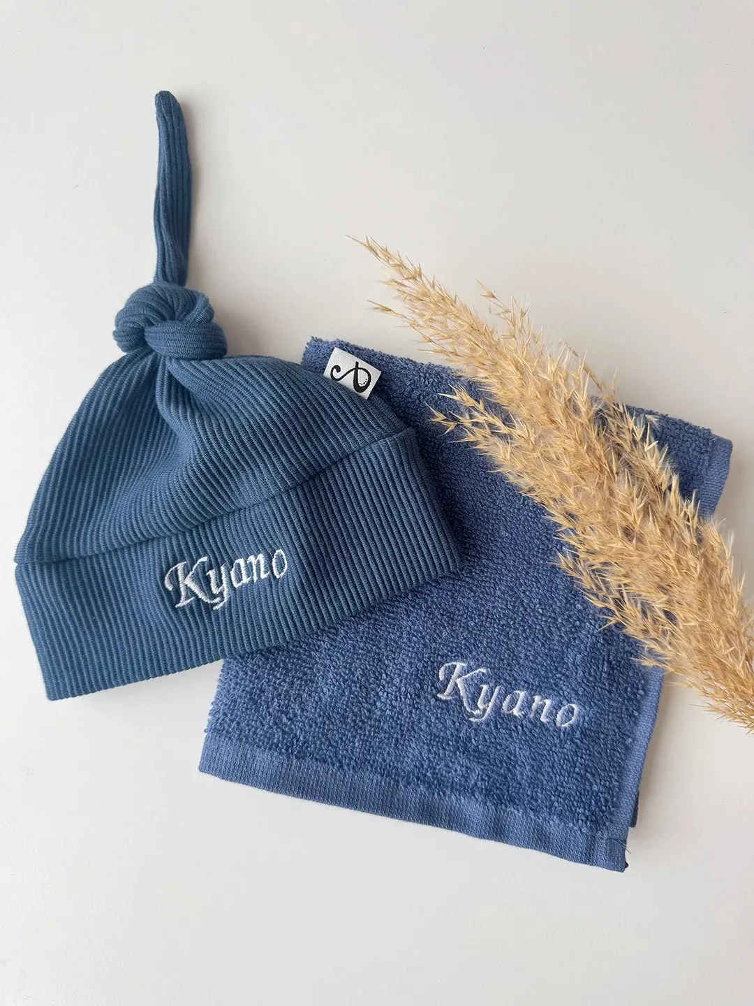 SODA FASHION Knoopmuts Rib Babymuts Blauw Zacht