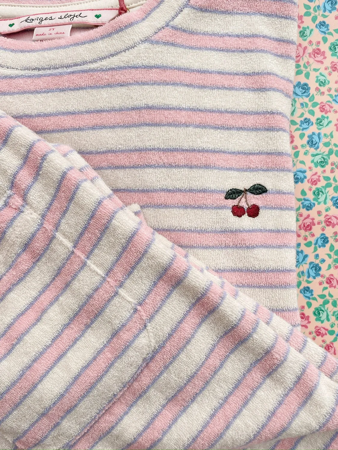 Konges Sløjd Itty sweater lolly stripe biokatoen