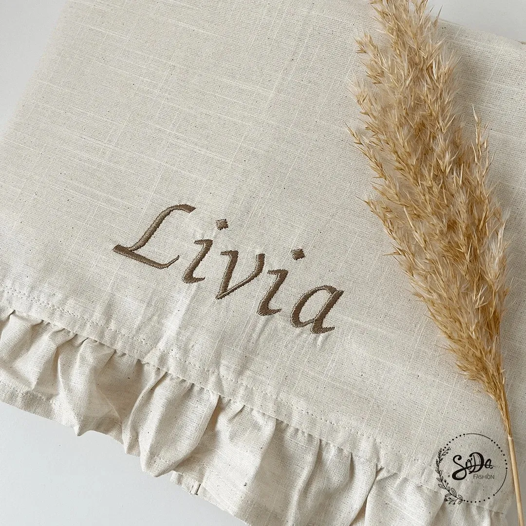 SODA FASHION Ruffle wieglaken natural met naam