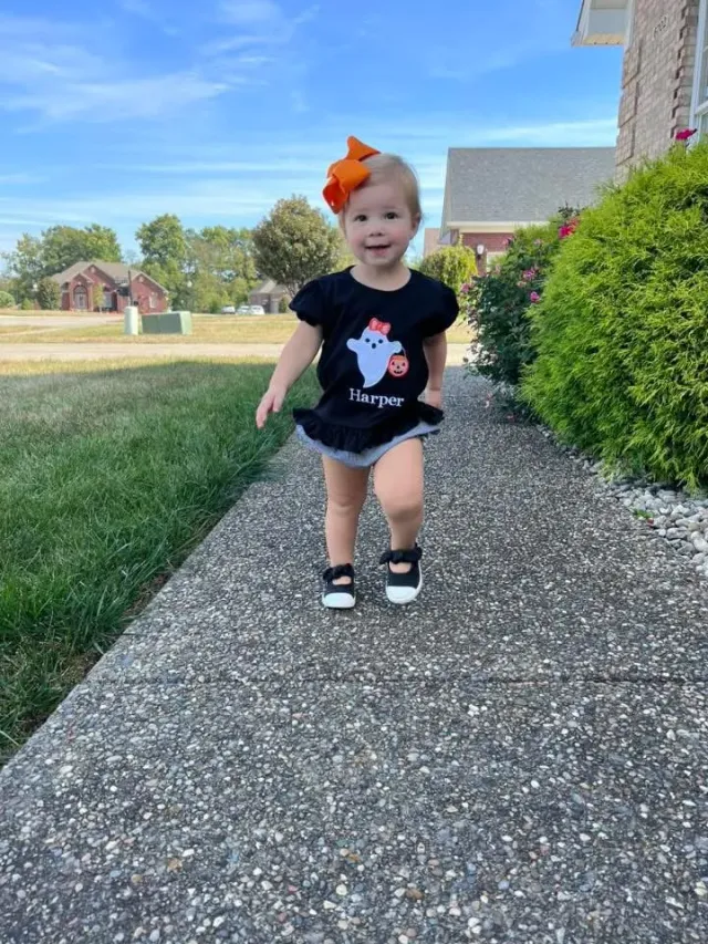 Busy Bee Smocks Halloween Trick-or-Treat Ghost Shirt meisjes