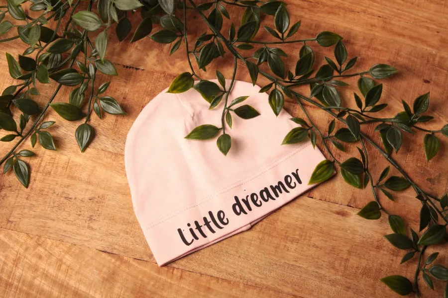 Een presentje babymutsje katoen personaliseerbaar met naam