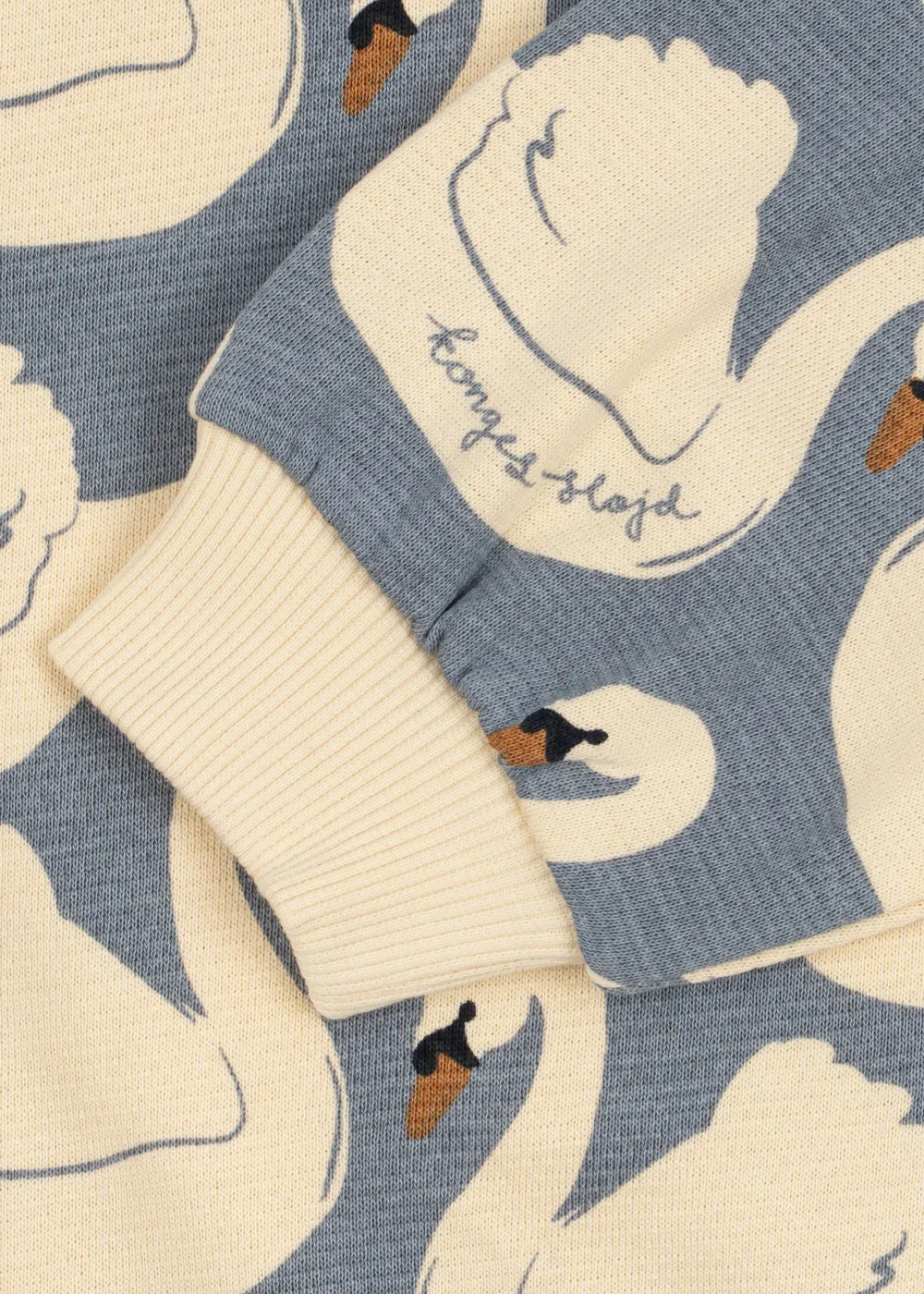 Konges Sløjd Loupy sweater swan biokatoen