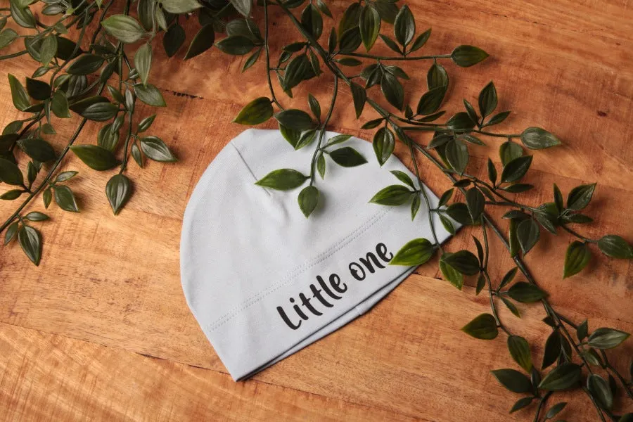 Een presentje babymutsje katoen personaliseerbaar met naam