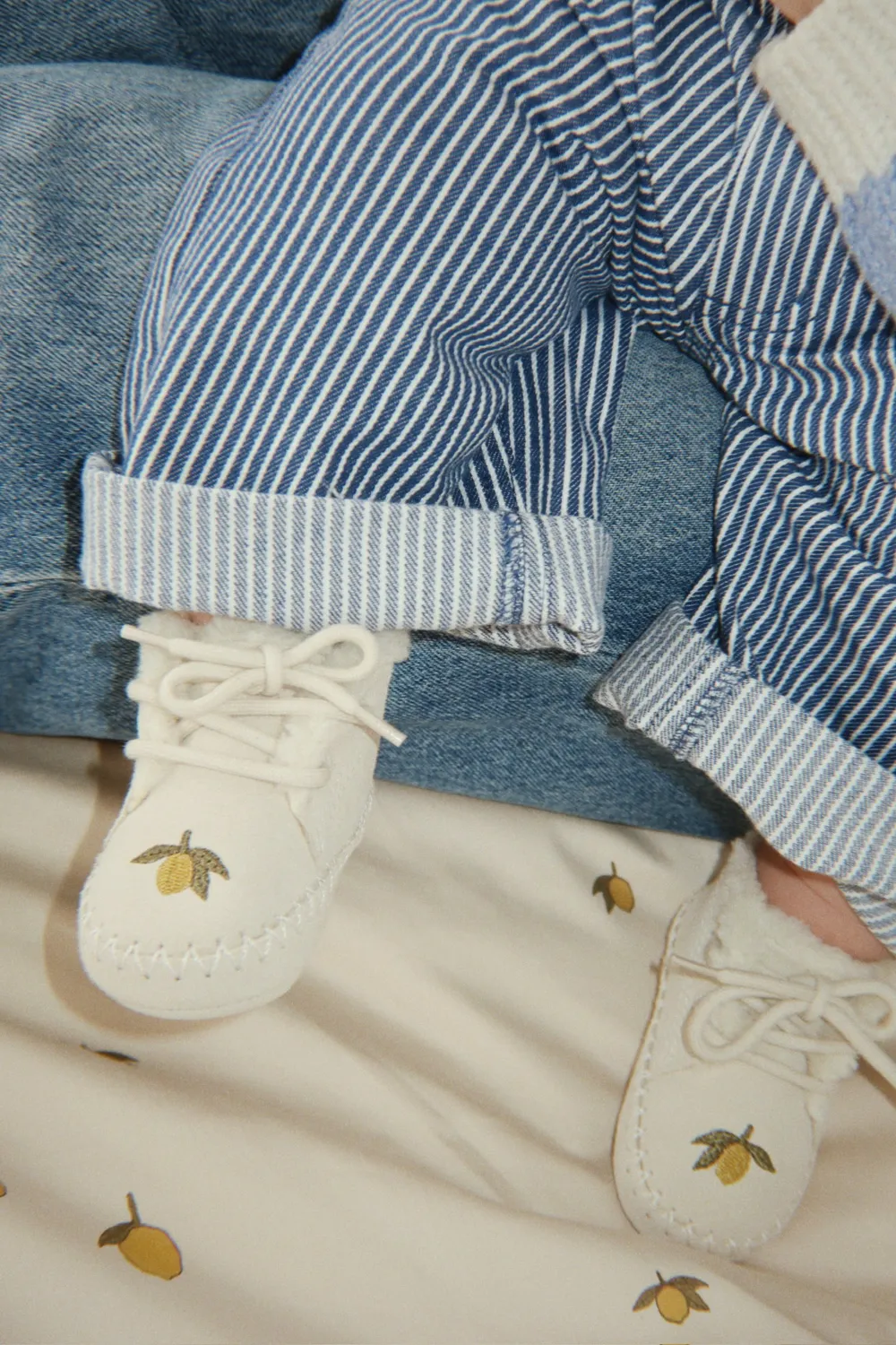 Konges Sløjd Veja Baby Shoe pierre suède