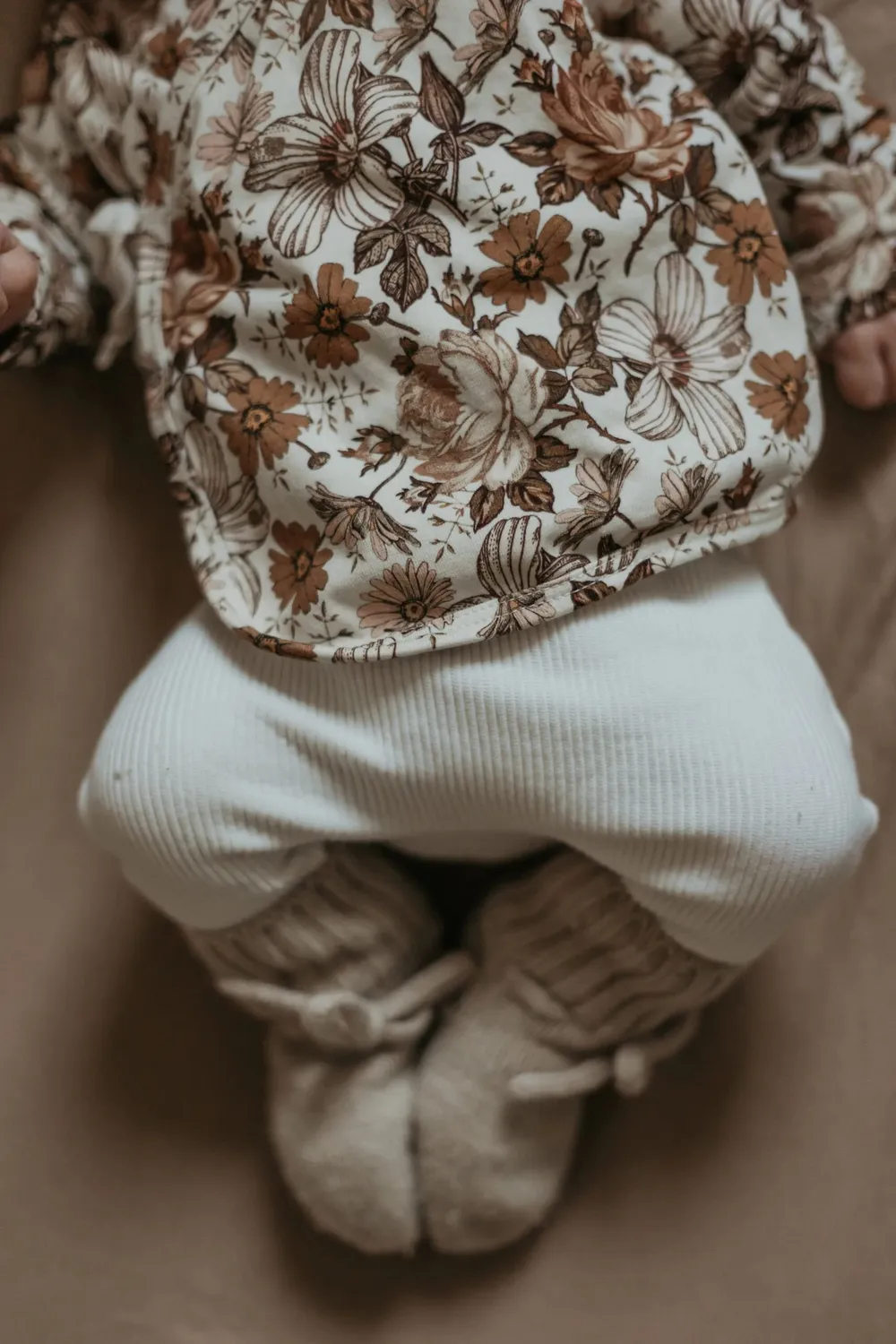 Soda Fashion Overslag Bloemen Cacao romper