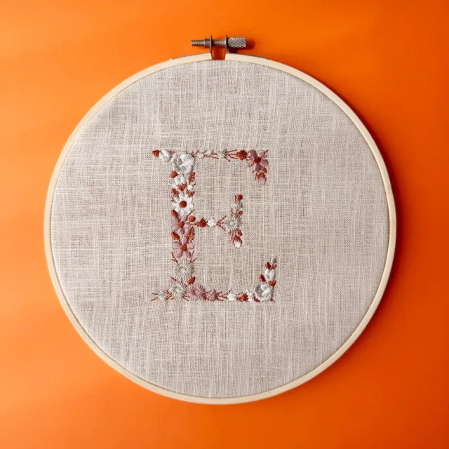 Soda Fashion Borduurring letter ring dames fijn