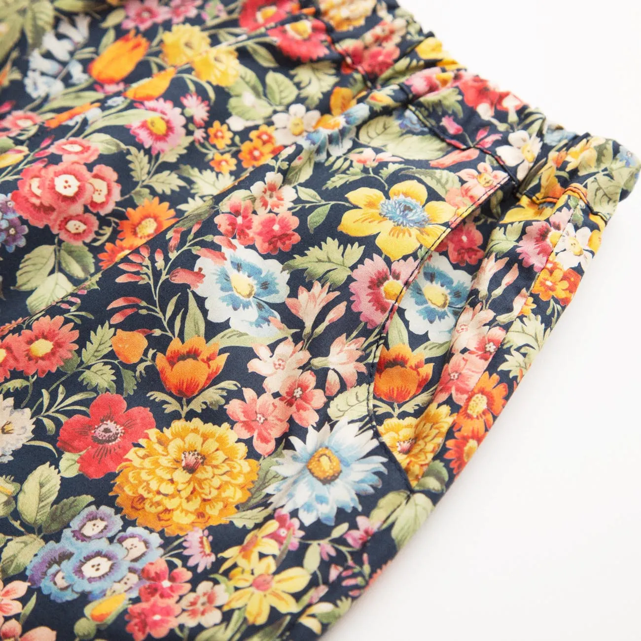 The Mompany Jumping Jack broek Heirloom print