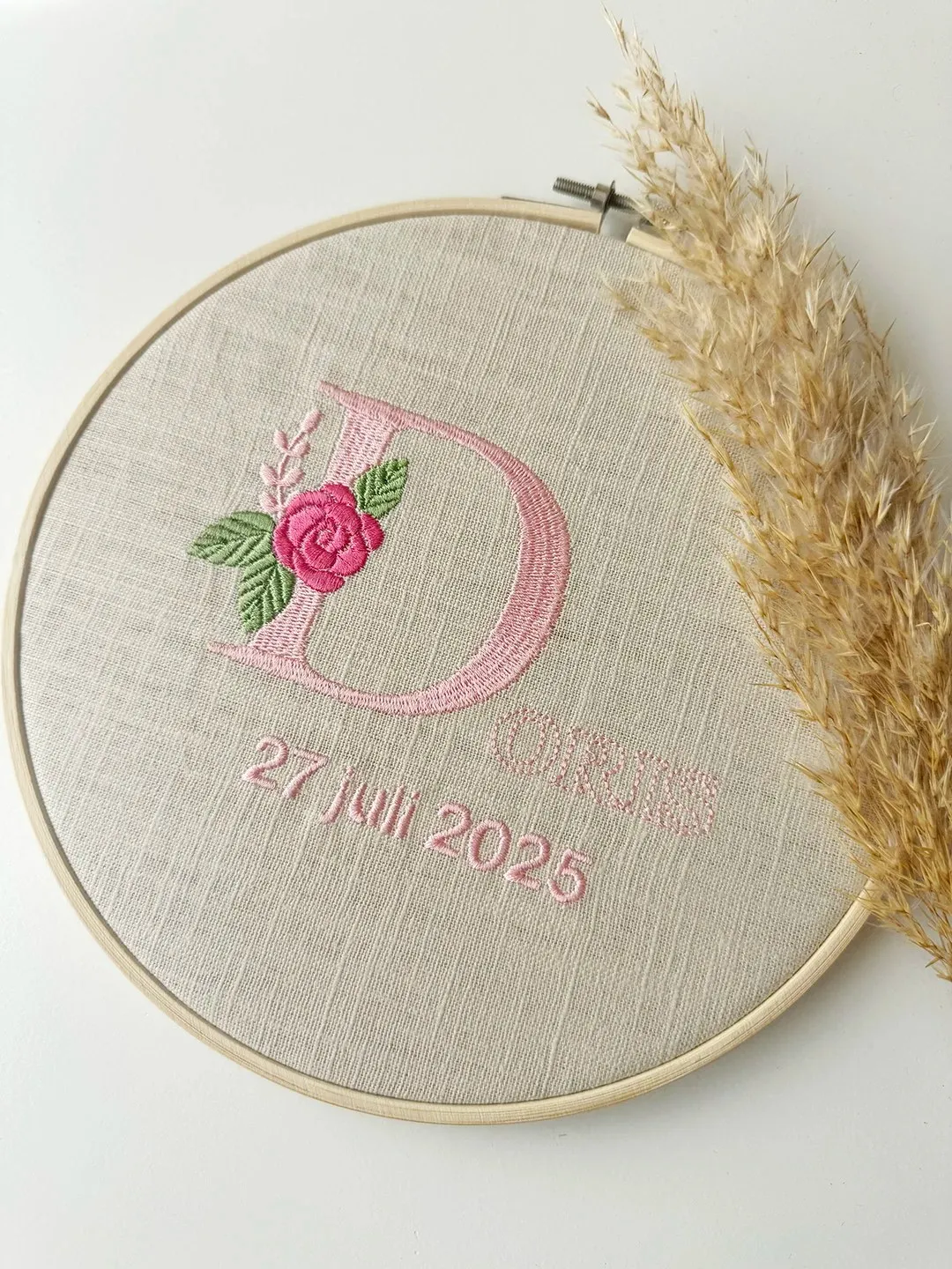 SODA FASHION Geboorte borduurring met naam gepersonaliseerd