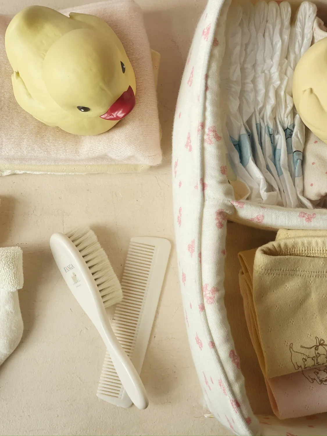 Konges Sløjd Babyborstelset babyborstel beige wol