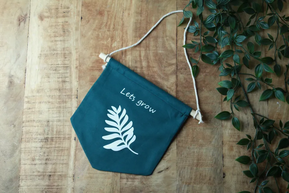 Een presentje Let's Grow vaandel katoen groen/blauw