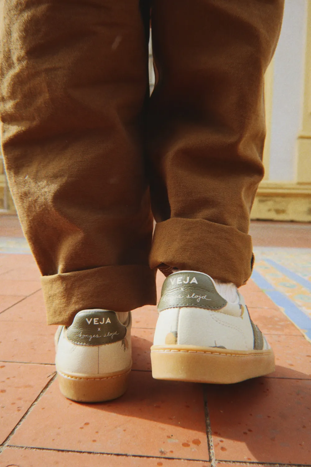 Konges Sløjd Veja Junior sneaker lemon argile leer