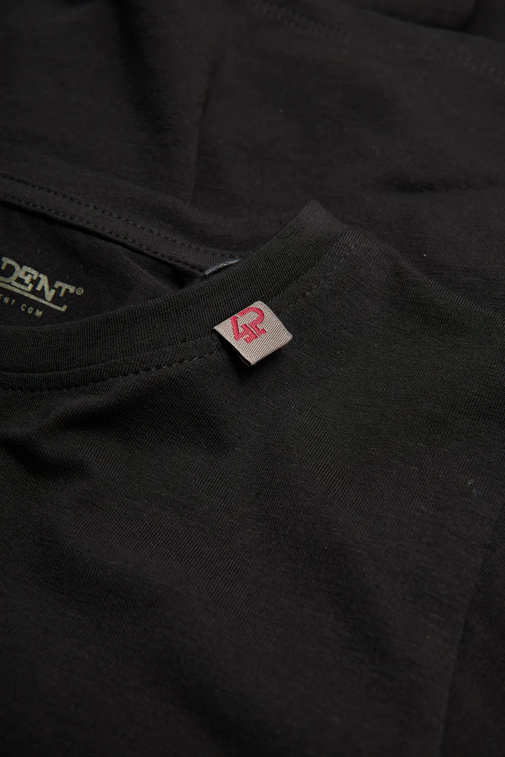 4PRESIDENT Gavriel Longsleeve Black met rugprint
