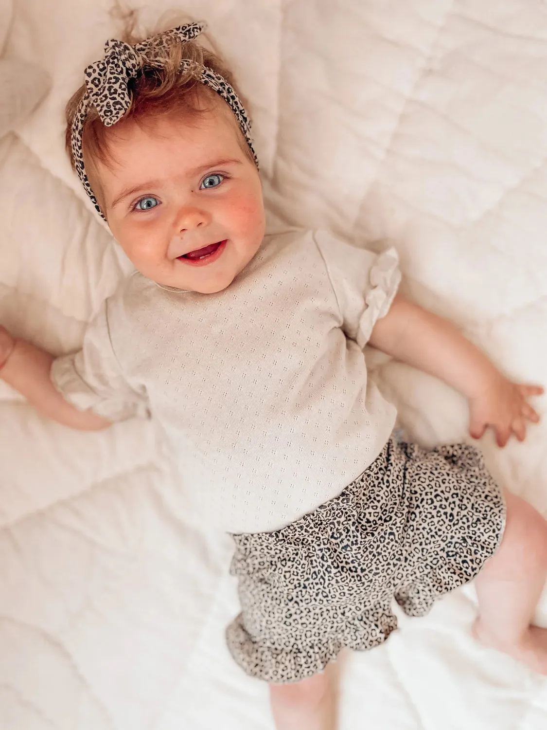 Soda Fashion Special Ruffle Pointelle Naturel set