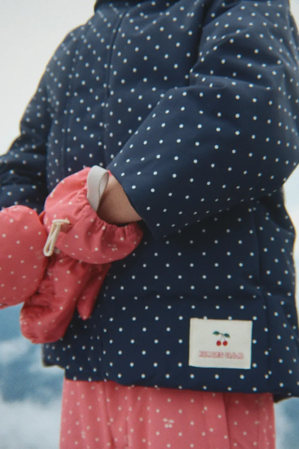 Konges Sløjd Nohr sneeuwwanten cherry berry dot waterdicht