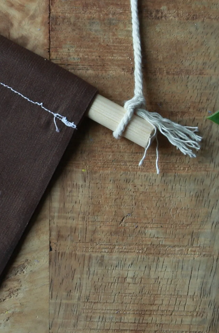 Een presentje Little Adventurers vaandel bruin katoen