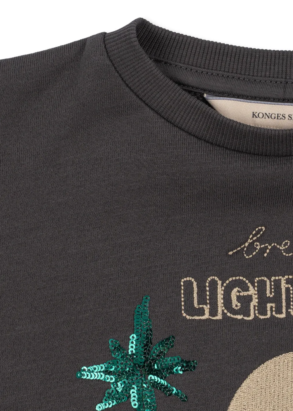 Konges Sløjd Loupy Lou sweater magnet biokatoen