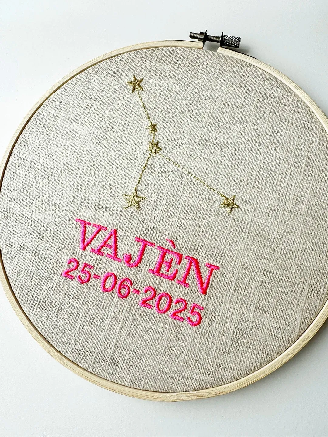 SODA FASHION Sterrenbeeld borduurring geboorte baby