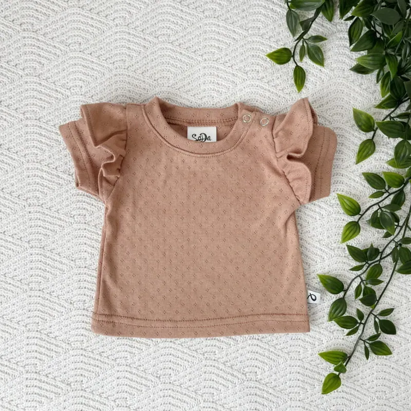 SODA FASHION Pointelle Perzik ruffle shirt perzik biokatoen