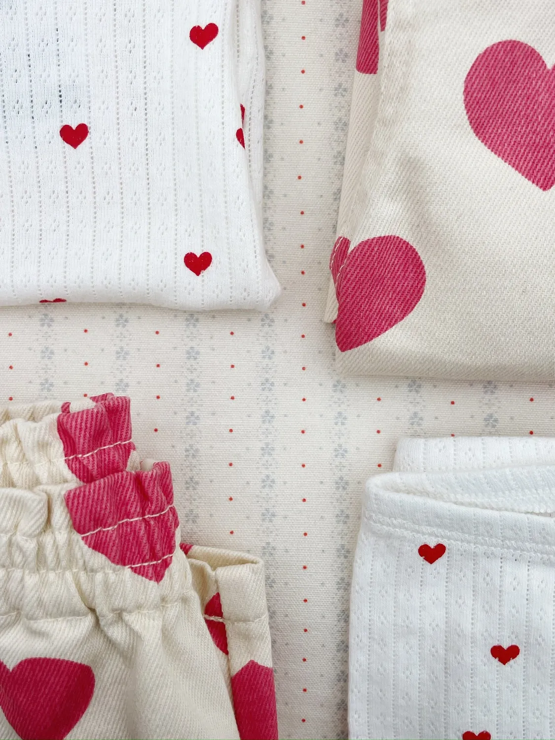Konges Sløjd Magot broek bon coeur pink biokatoen