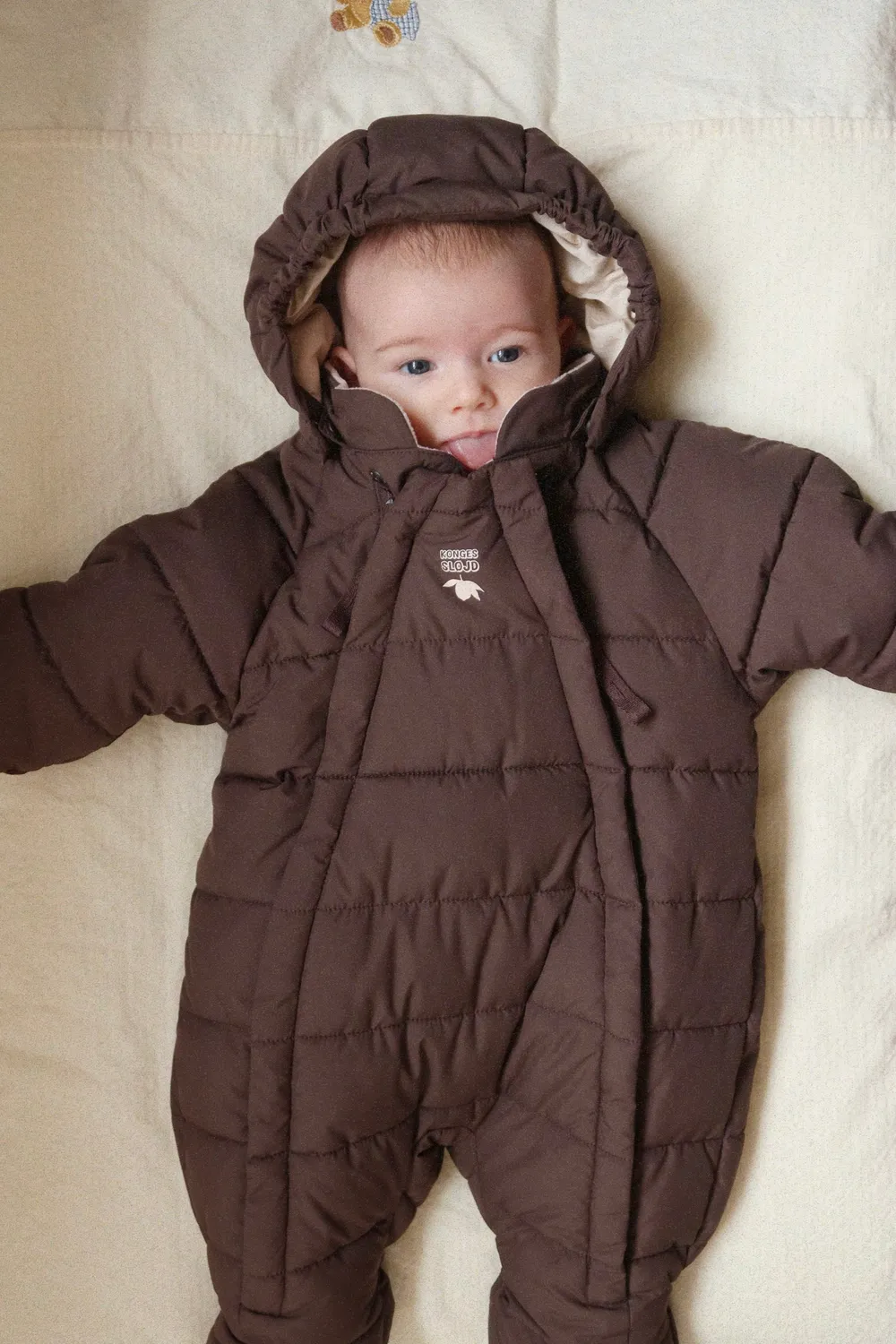 Konges Sløjd Alpi babypak chocolate brown gevoerd