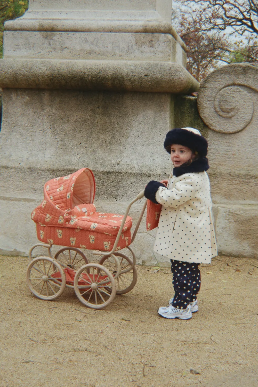 Konges Sløjd Minnie poppenwagen ciao miao rose vintage