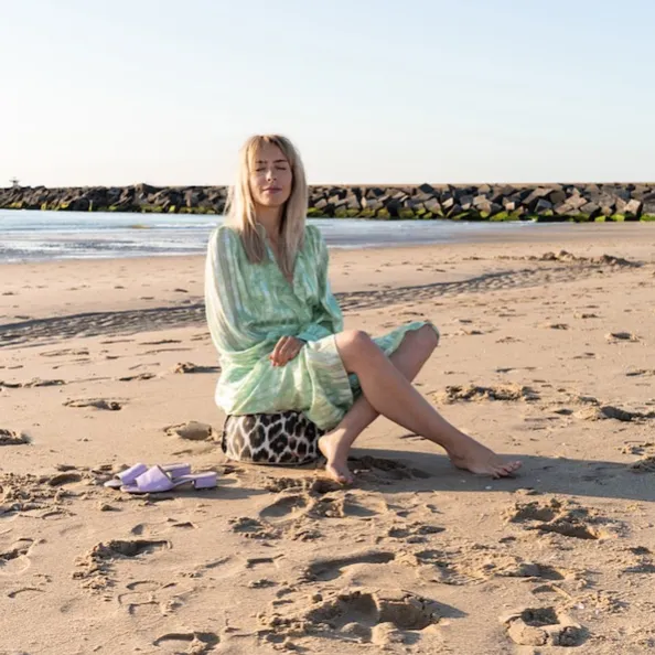 The Mompany Bodhi Pillow kussen leopard meditatie