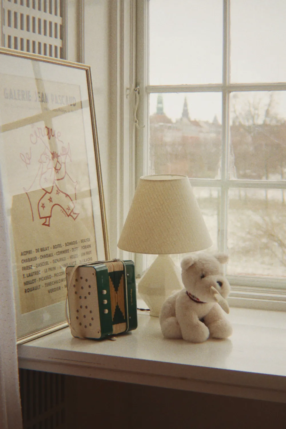 Konges Sløjd Terry hond knuffel coeur coloré 20 cm