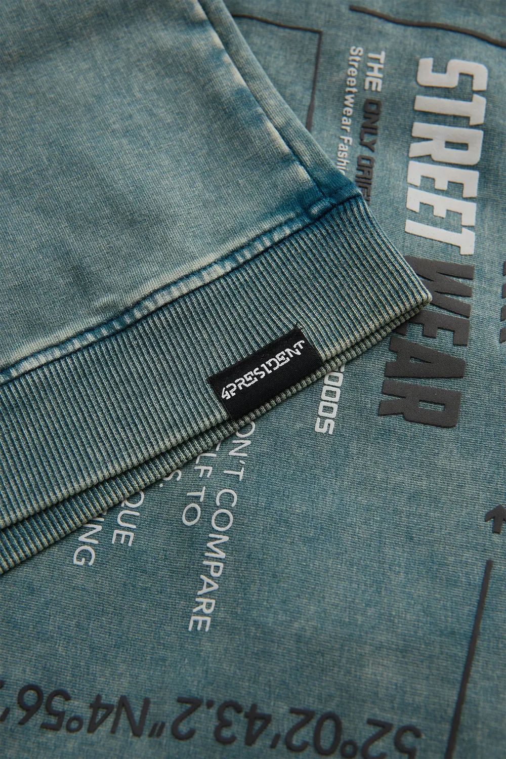 4PRESIDENT Pieter sweater Grey streetstyle print