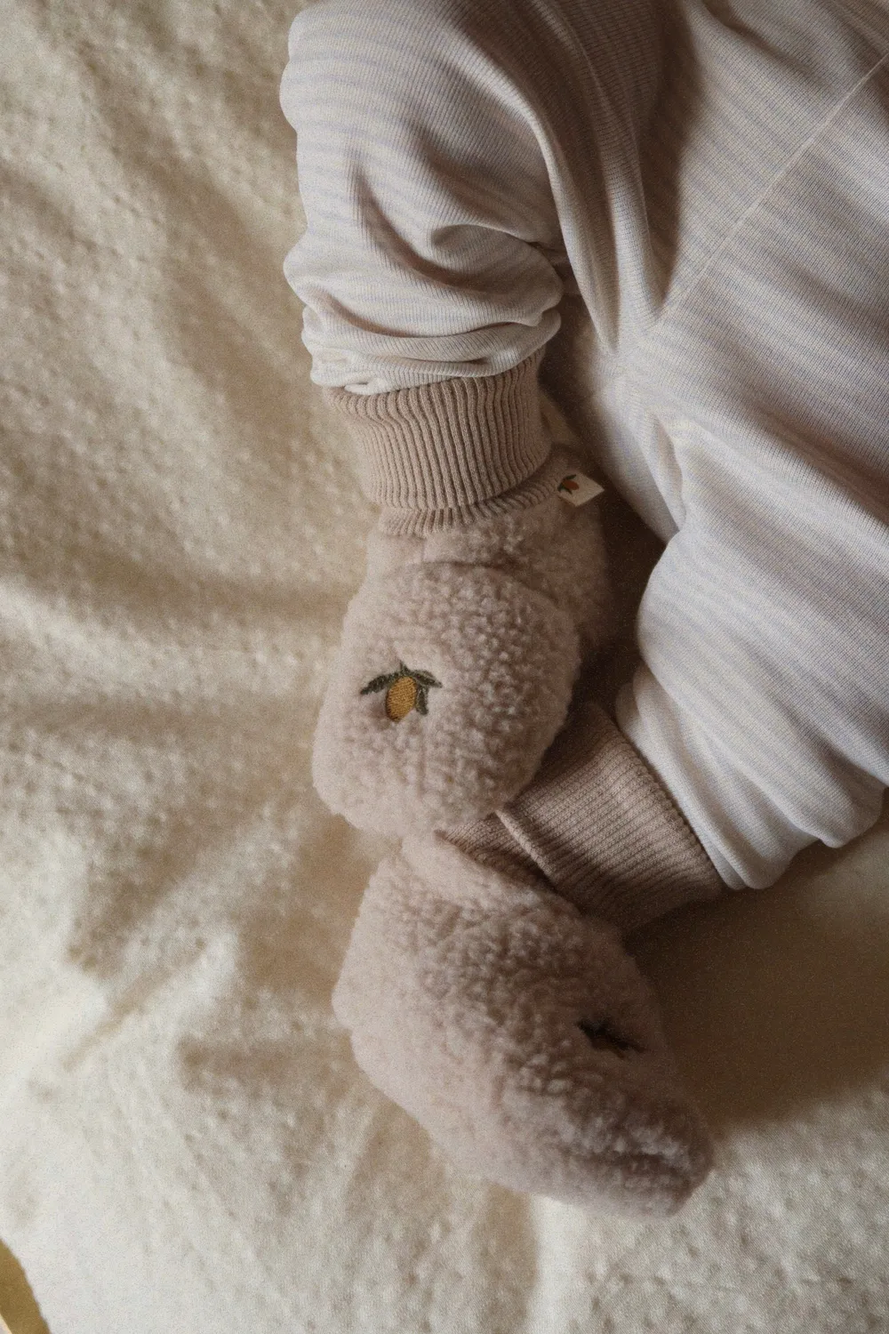 Konges Sløjd Safa babyslofjes oxford tan fleece