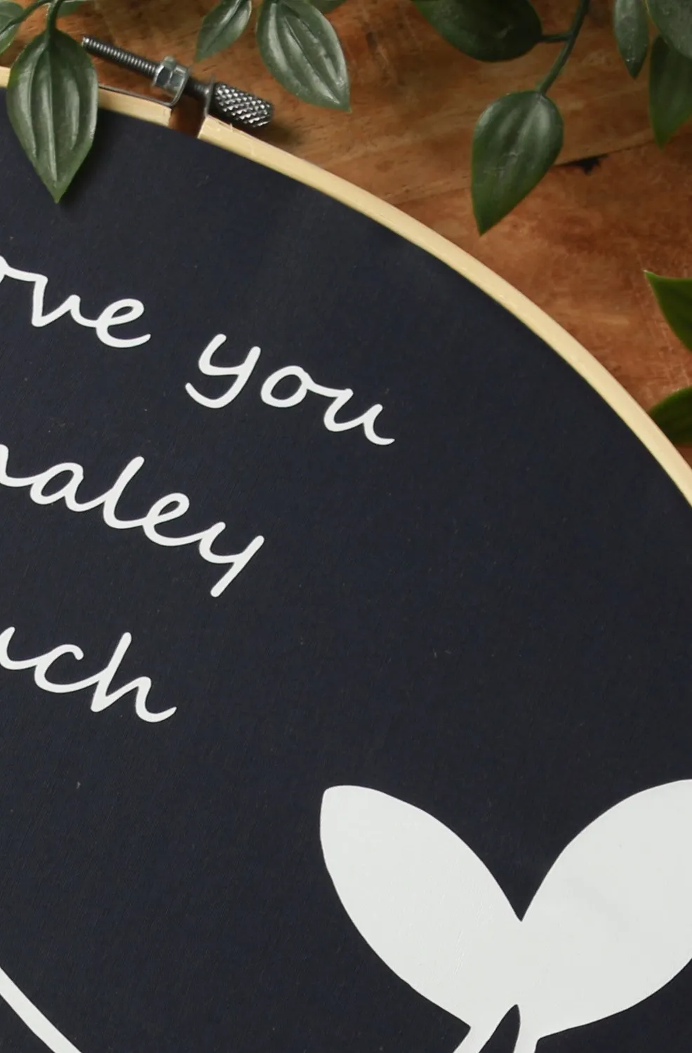 Een presentje Whaley much love wandcirkel 15 cm katoen
