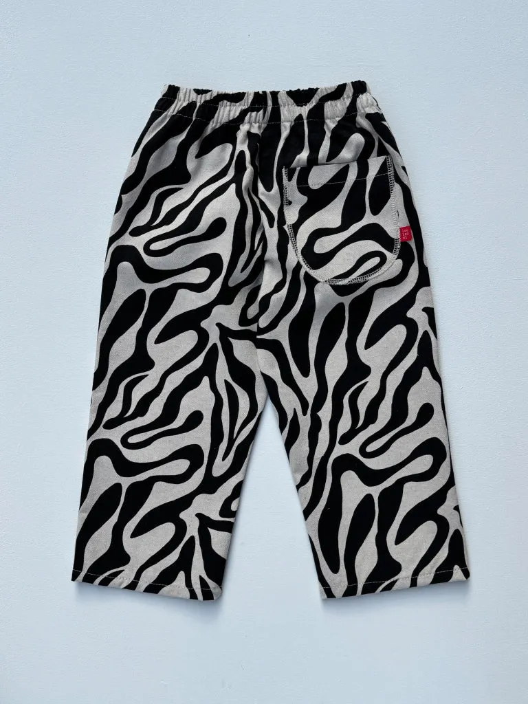 Louloúdi Zazu broek zebraprint 50/56 canvas