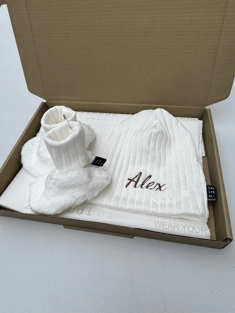 Louloúdi Giftbox Small kraamcadeau beige 50/56